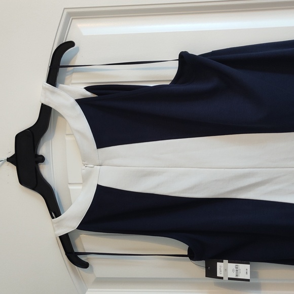 Crown & Ivy Woman Dress - Picture 5 of 9